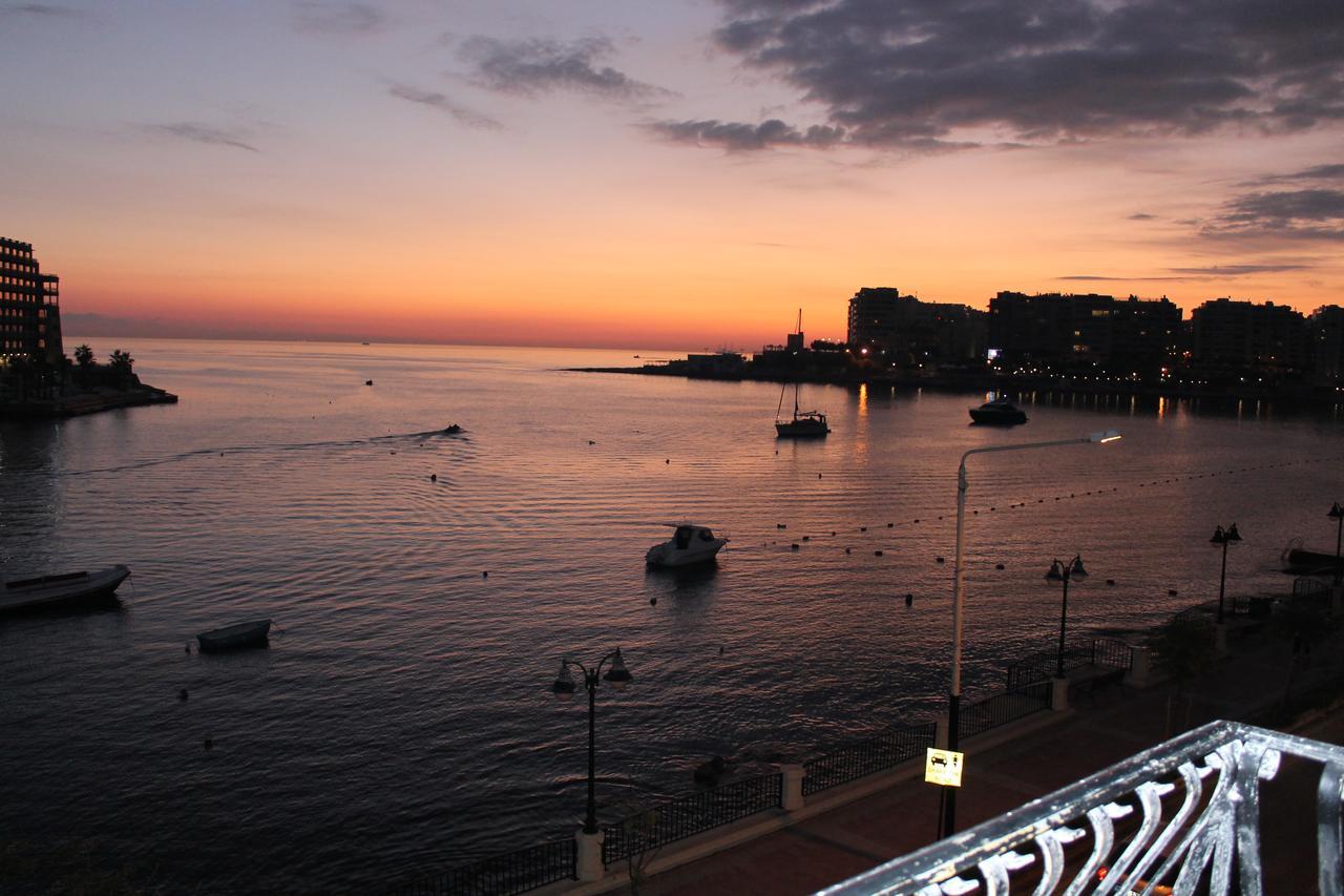 Spinola Bay Top Floor Seafront 3 Bedroom Apartment With Panoramic Sea Views - By Getawaysmalta San Ġiljan Extérieur photo