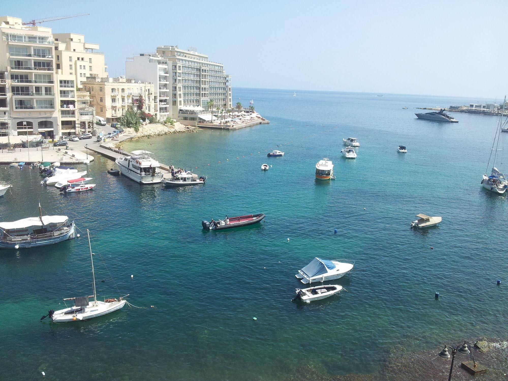 Spinola Bay Top Floor Seafront 3 Bedroom Apartment With Panoramic Sea Views - By Getawaysmalta San Ġiljan Extérieur photo
